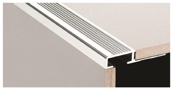 1 Metre Step Edge 8mm Plain